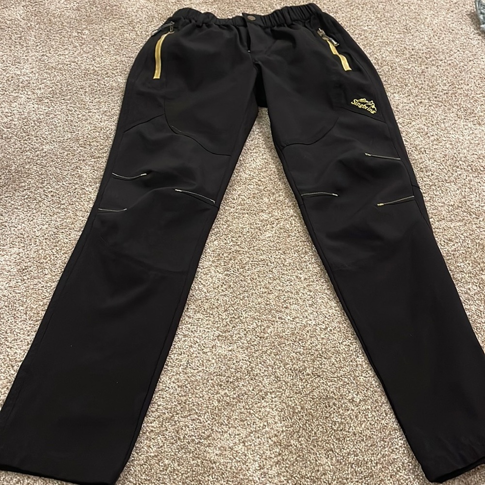 Like new Singbring hiking pants